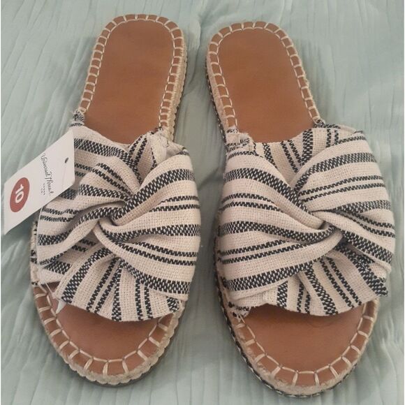 NEW! TWIST KNOT ESPADRILLE SLIP ON SANDALS - Picture 1 of 6